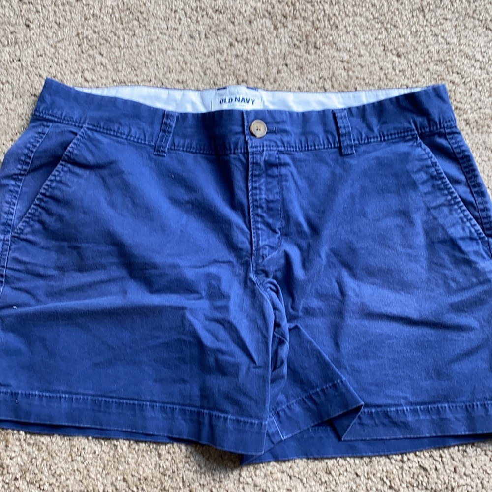 Old Navy Blue 5” Chino Shorts - Picture 2 of 4
